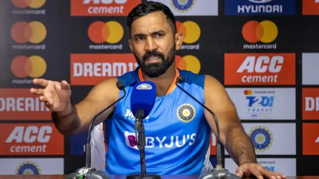 Dinesh Karthik Raised questions on Rohit Sharma tactics IND vs AUS 4th Test Was not a great decision Border Gavaskar Trophy 2023 - दिनेश कार्तिक ने उठाए रोहित शर्मा के फैसलों पर