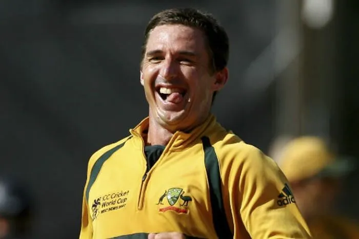 Test Cricket Will End In Ten Years Says Brad Hogg - दस साल में खत्म हो जाएगा टेस्ट क्रिकेटः ब्रेड हॉग | Patrika News