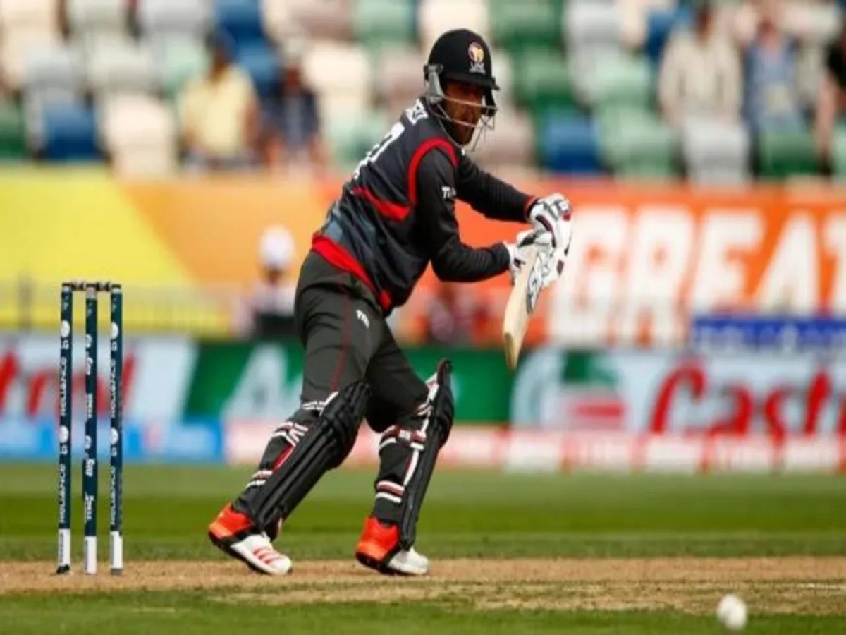 UAE players Mohammad Naveed and Shaiman Anwar Butt have been banned from all cricket for eight years under the ICC Anti-Corruption Code - यूएई के क्रिकेटर्स नवीद और शैमन पर लगा 8