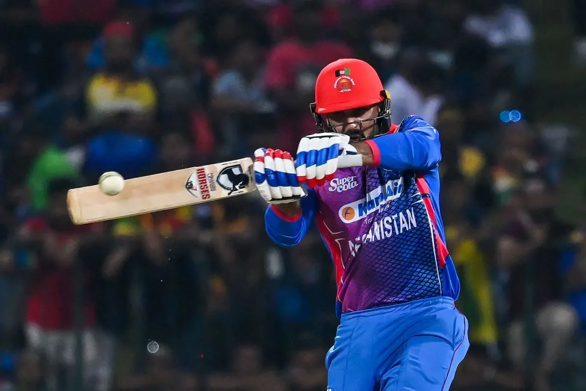 Mohammad Nabi pulls a short ball, Sri Lanka vs Afghanistan, 2nd men's ODI, Pallekele, November 27, 2022