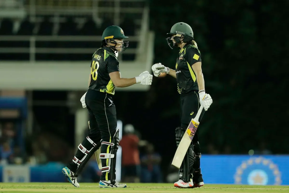 Grace Harris joined Ellyse Perry to add 55 runs off 31 balls for the fifth wicket, India vs Australia, 3rd T20I, Mumbai, December 14, 2022