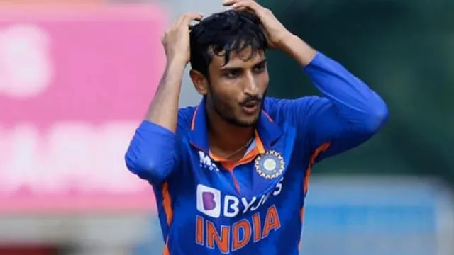 When Shahbaz Ahmed Received Ultimatum From His Father Over Cricketing Career Do Something Or Do not Comeback - जब शाहबाज अहमद को पिता से मिला अल्टीमेटम, कुछ करके आना नहीं तो वापस