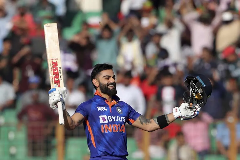 Virat Kohli 72nd International Century Surpasses Ricky Ponting Sachin Tendulkar on Top IND vs BAN 3rd ODI | विराट कोहली ने 3 साल बाद लगाया वनडे में शतक, रिकी पॉन्टिंग को पछाड़ा -