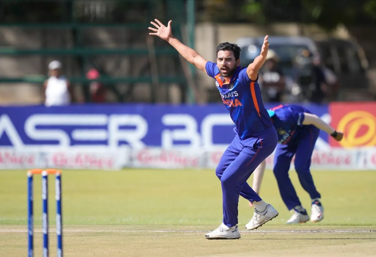 Deepak Chahar ran through Zimbabwe's top order on his comeback, Zimbabwe vs India, 1st ODI, Harare, August 18, 2022