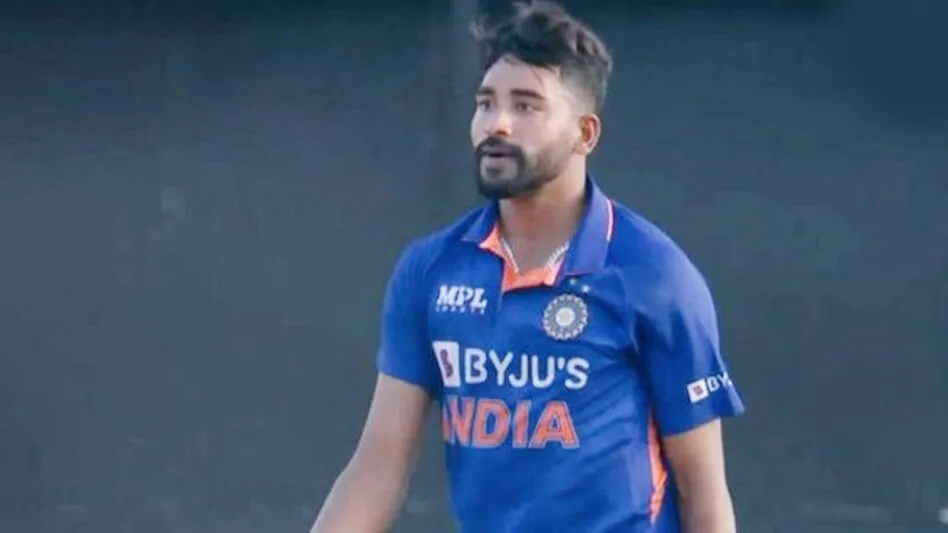 Mohammed Siraj: दो मैच तय कर देंगे सिराज की वर्ल्ड कप में एंट्री, साउथ अफ्रीका सीरीज पर निगाहें - Jasprit Bumrah Replacement may be Mohammed Siraj for T20 World Cup 2022 after