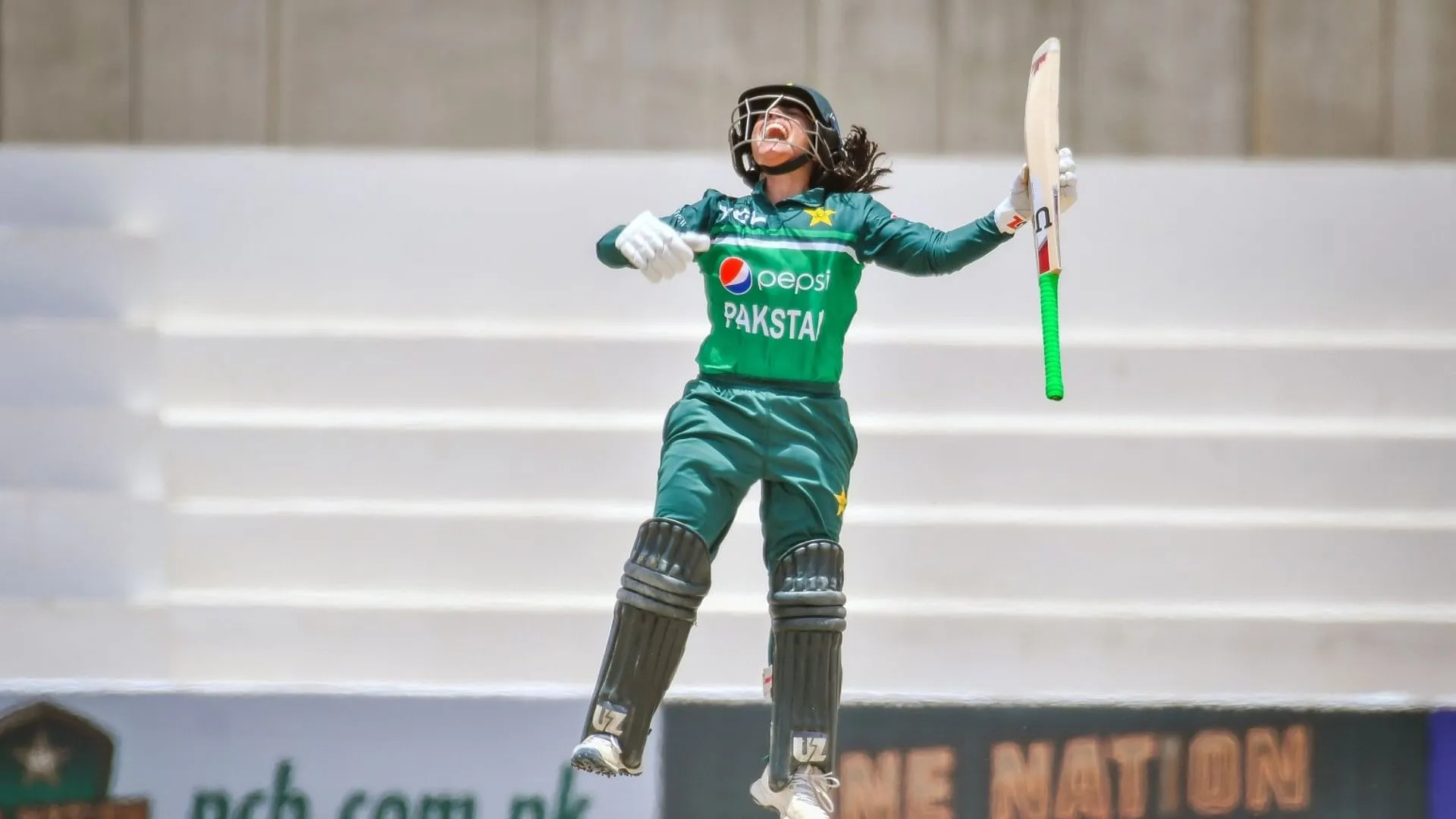 Pakistan's Opening Pair Made Century Partnership In Wodi For First Time Muneeba Ali And Sidra Ameen Made Record - Pakw Vs Slw: महिला क्रिकेट में पाकिस्तान ने पहली बार किया यह कारनामा, मुनीबा अली और सिदरा अमीन ने बनाया रिकॉर्ड - Amar Ujala Hindi News ...