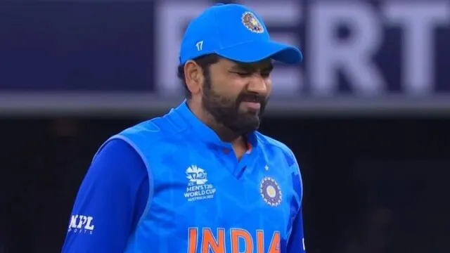 Rohit Sharma after loss against south africa We need to keep our head high and learn from this match - हार के बाद बल्लेबाजों और फील्डर्स पर बरसे कप्तान रोहित शर्मा, कहा-