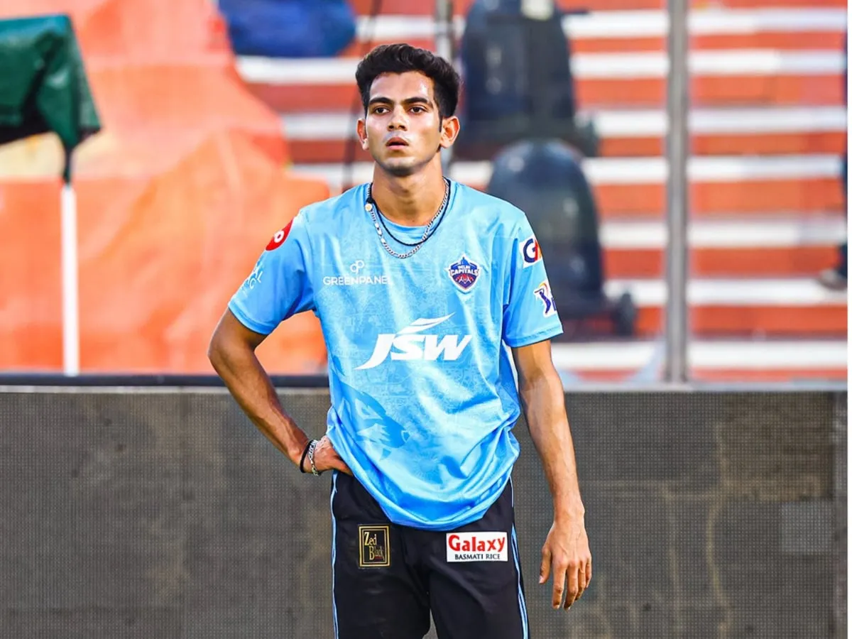 IPL 2023: Kamlesh Nagarkoti Ruled Out of Ongoing Season, Delhi Capitals Announce Replacement