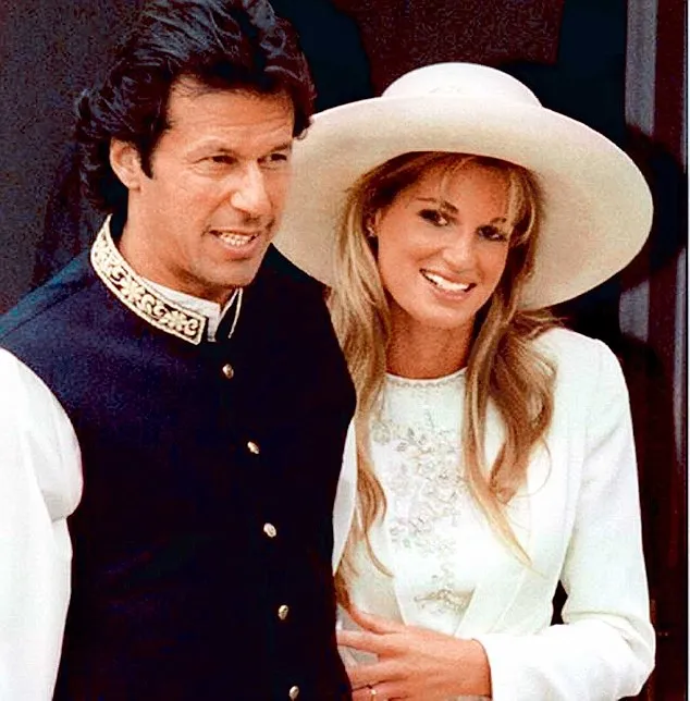 Image result for pakistani cricketer imran khan with girls