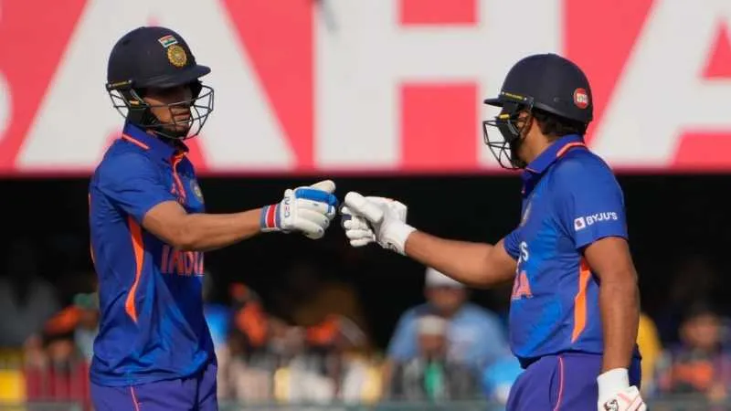 Virat Kohli, Rohit Sharma, Shubman Gill and India's dew diligence