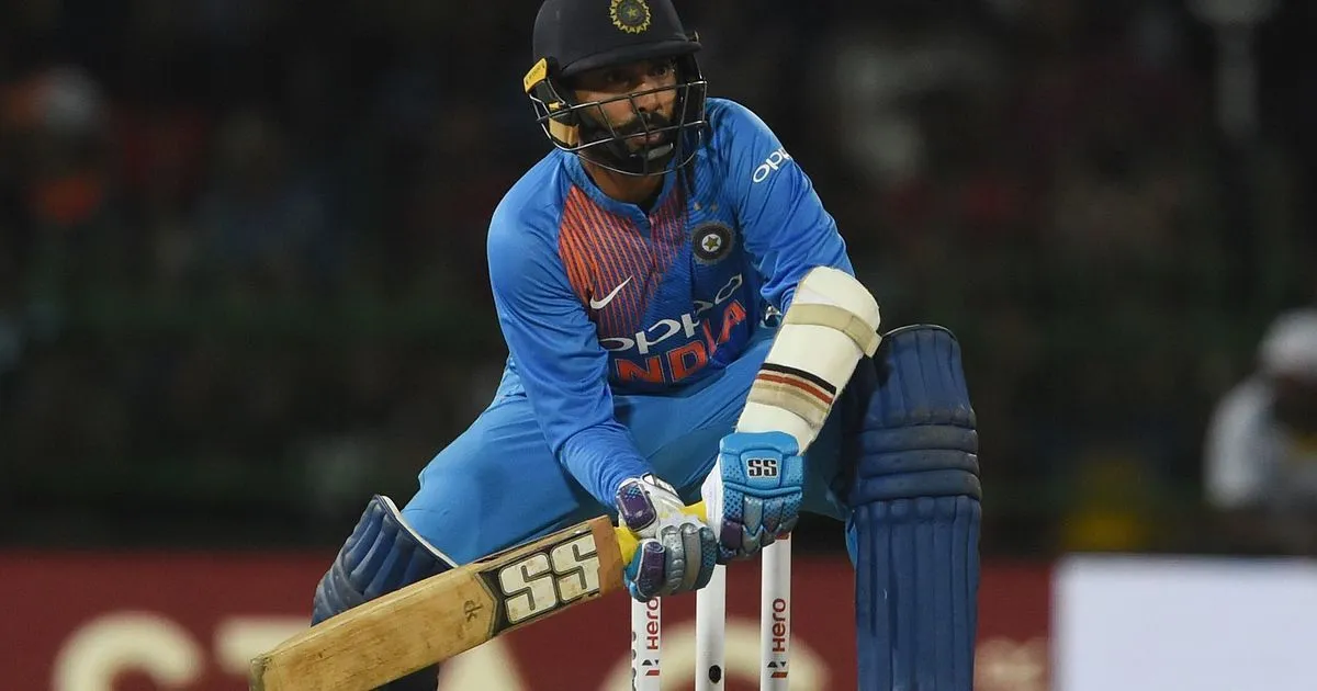 Nidahas Trophy Final: Twitter goes berserk after Dinesh Karthik's last-ball six