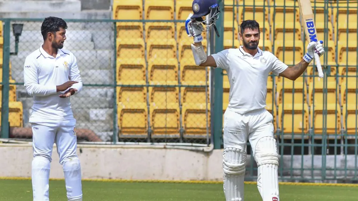 Ranji Trophy 2022-23 Semifinals Day 5 Live Score Bengal Huge Lead Over MP Karnataka vs Saurashtra Scorecard | रणजी सेमीफाइनल का आज आखिरी दिन, यहां देखें Live Score - India TV Hindi