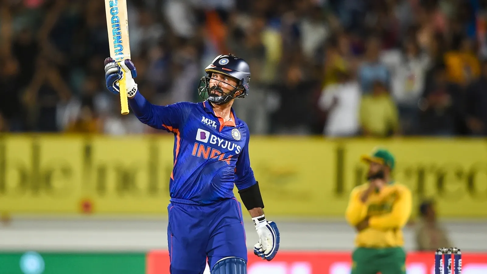 Dinesh Karthik makes massive jump in T20I rankings after exploits against SA | Cricket - Hindustan Times