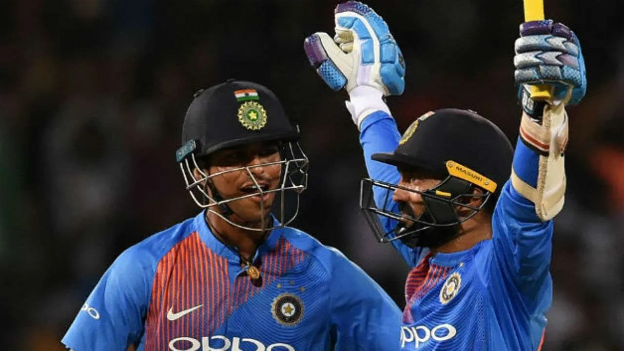 Image result for rohit with dinesh kartik