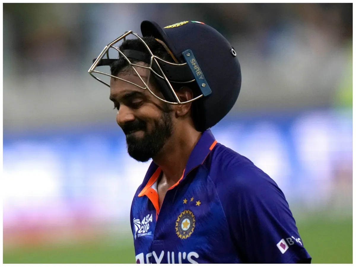 Asia Cup: केएल राहुल की लगी 'क्लास'; पूर्व कोच ने लगाई लताड़, Troll भी हुए KL - kl rahul slow batting in india vs hong kong as venkatesh prasad slams kl approach