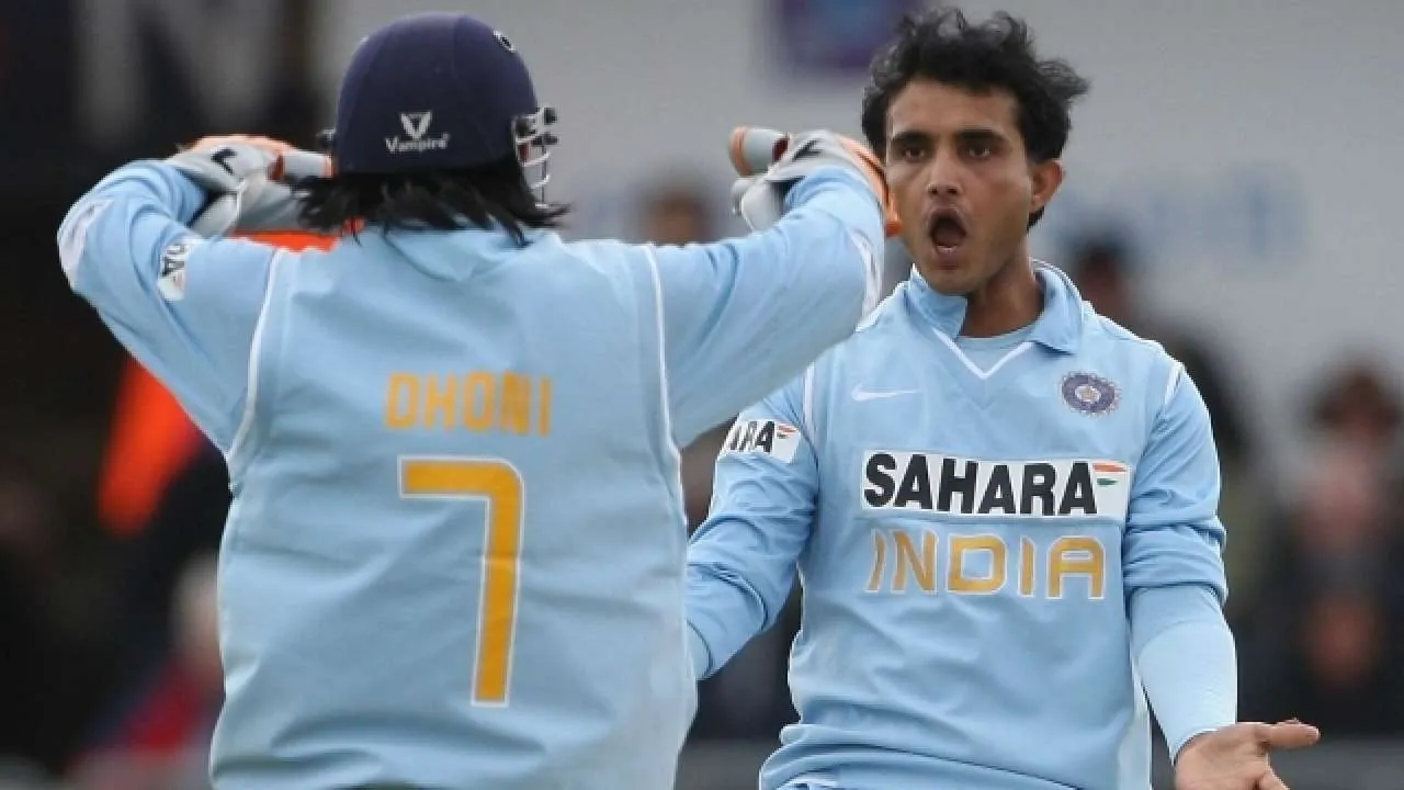 dhoni Sourav Ganguly 