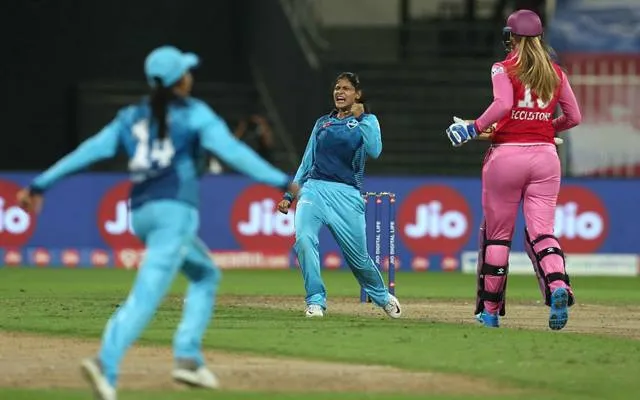 Twitter Reactions: Chamari Athapaththu, Radha Yadav smother Trailblazers to book finals berth for Supernovas