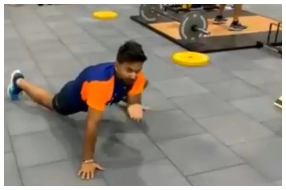 ऋषभ पंत-टीम 