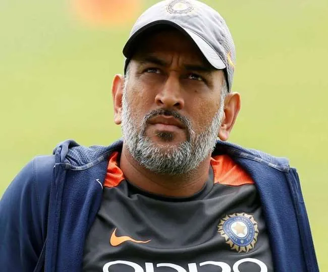 महेंद्र सिंह धोनी