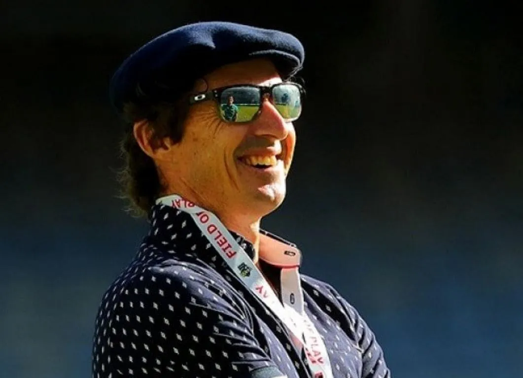 IND VS SA: Rishabh Pant Should Talk To MS Dhoni: Brad Hogg