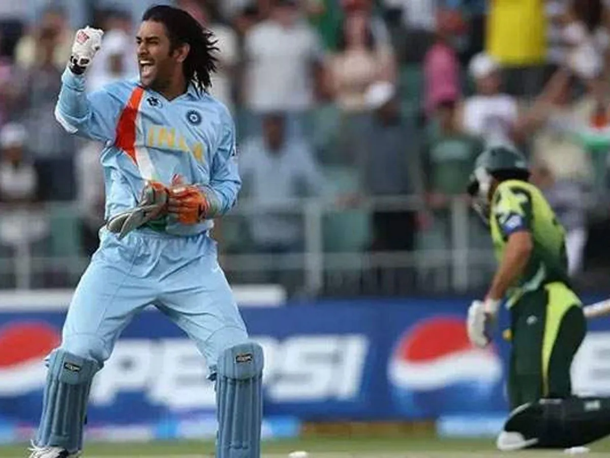 dhoni cricket