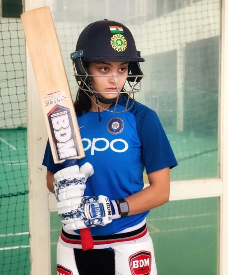 Harleen Deol Height, Age, Boyfriend, Husband, Children, Family, Biography & More » StarsUnfolded