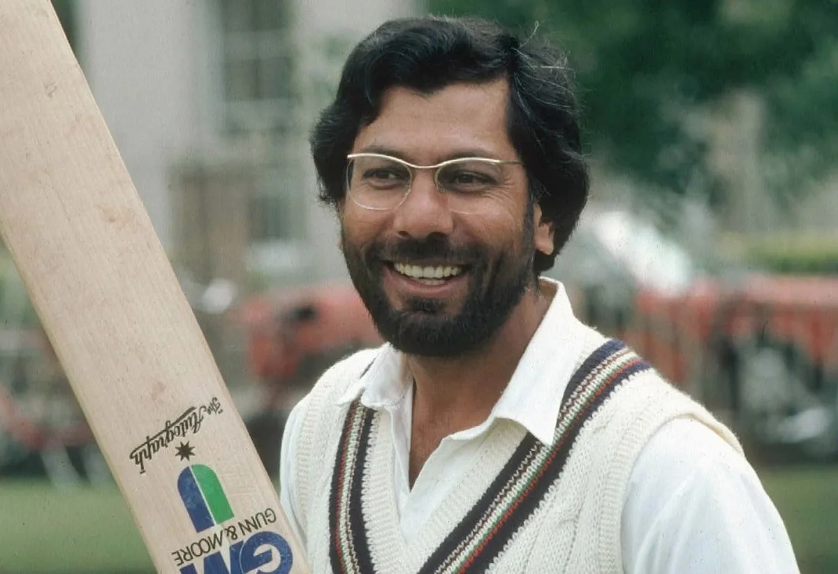 Former Pakistan captain caught in the grip of Covid-19