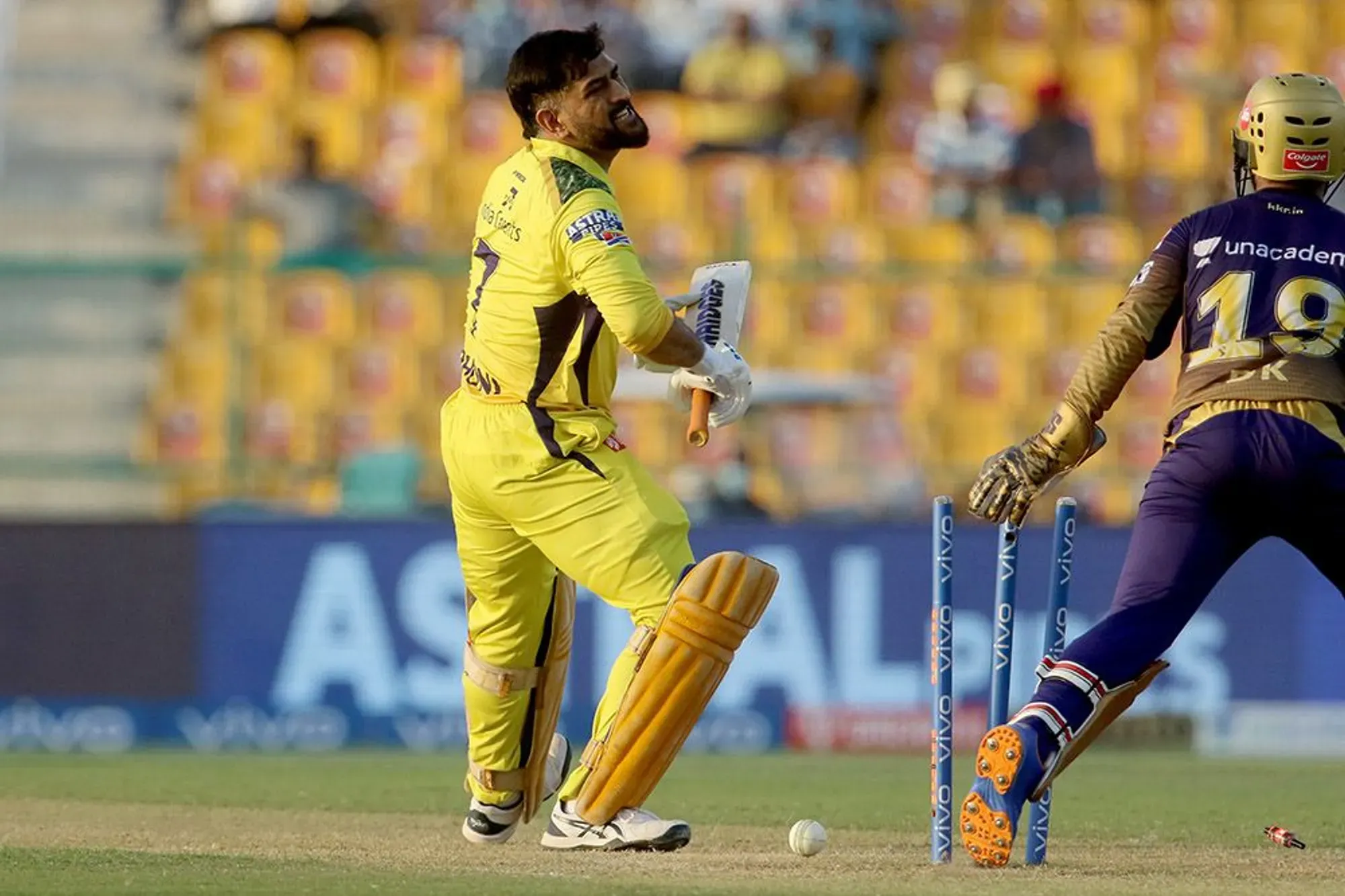 dhoni csk 