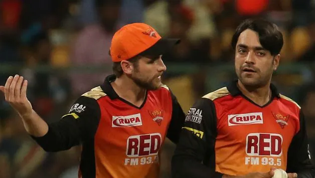 IPL में 4 नहीं बल्कि 5 खिलाड़ियों को प्लेइंग - XI में शामिल करने की होनी चाहिए अनुमति: Aakash Chopra