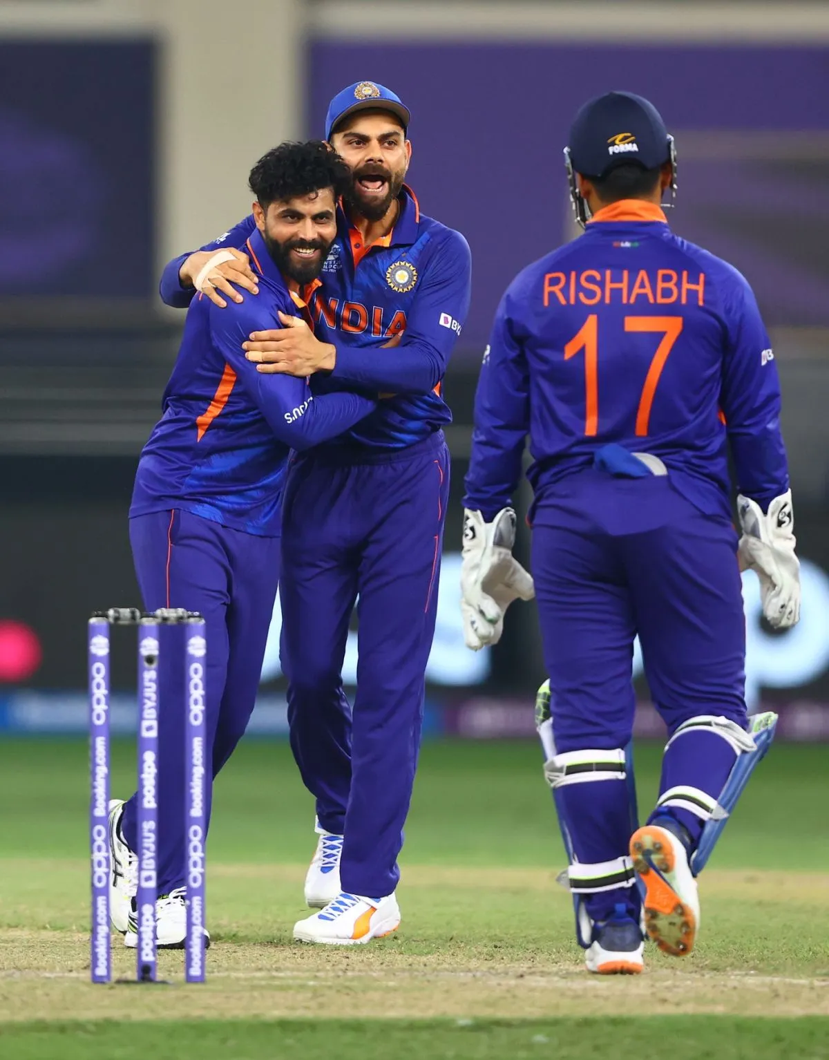 Virat Kohli-post