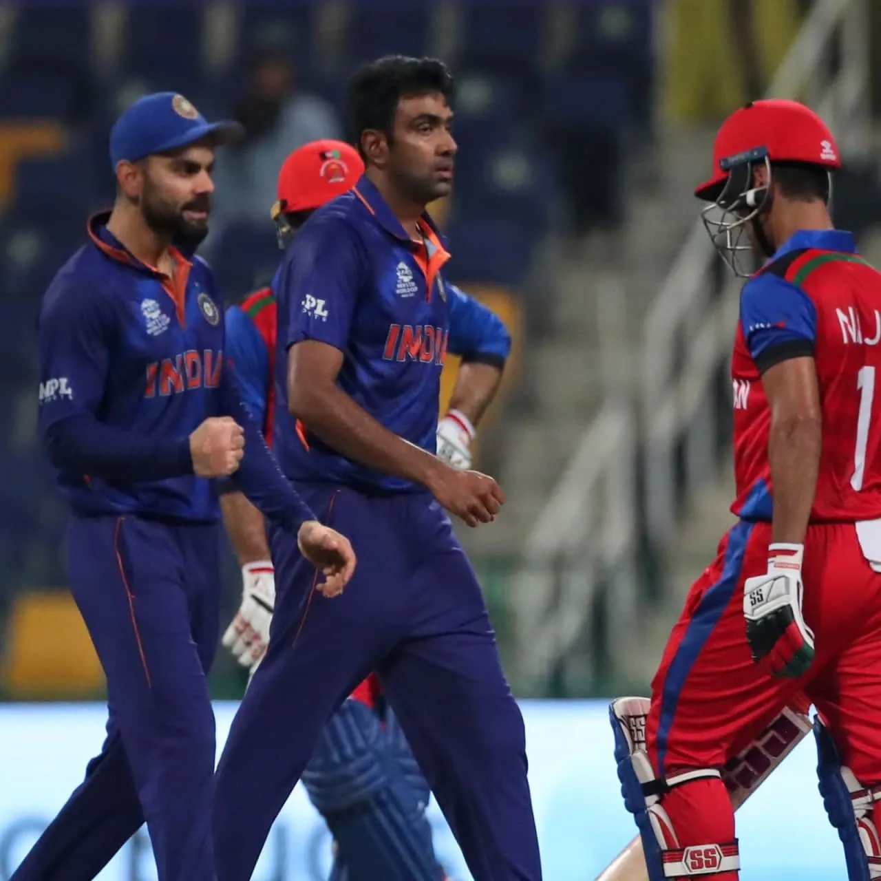 Virat Kohli-toss loose