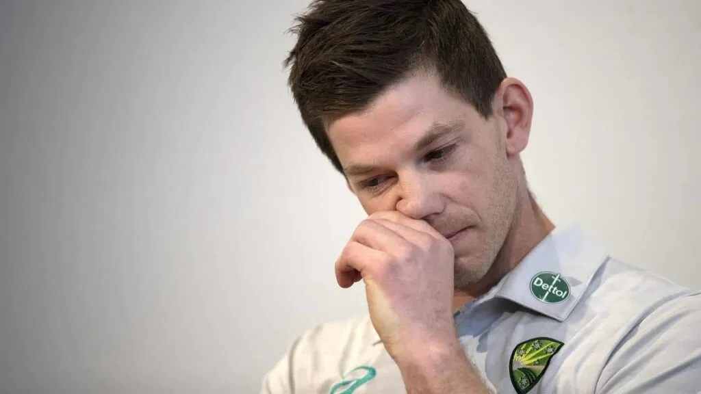 Tim Paine resigns