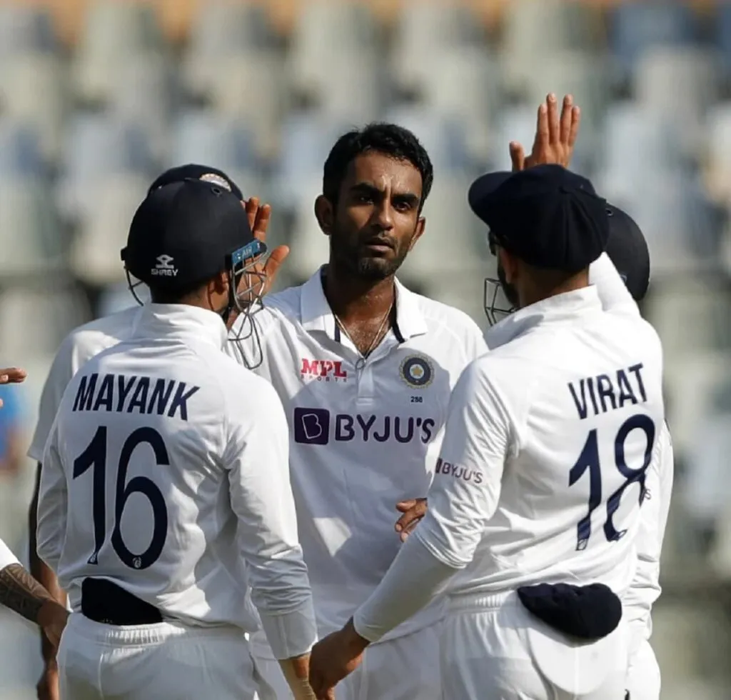 Jayant Yadav-R Ashwin