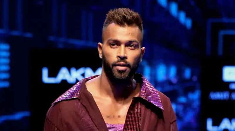 hardik pandya misbehaved Video 