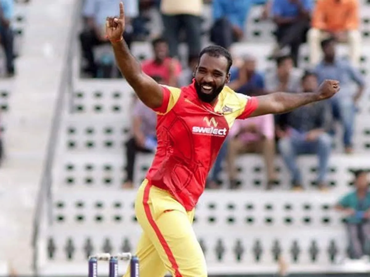 ragupathy silambarasan bowling Action