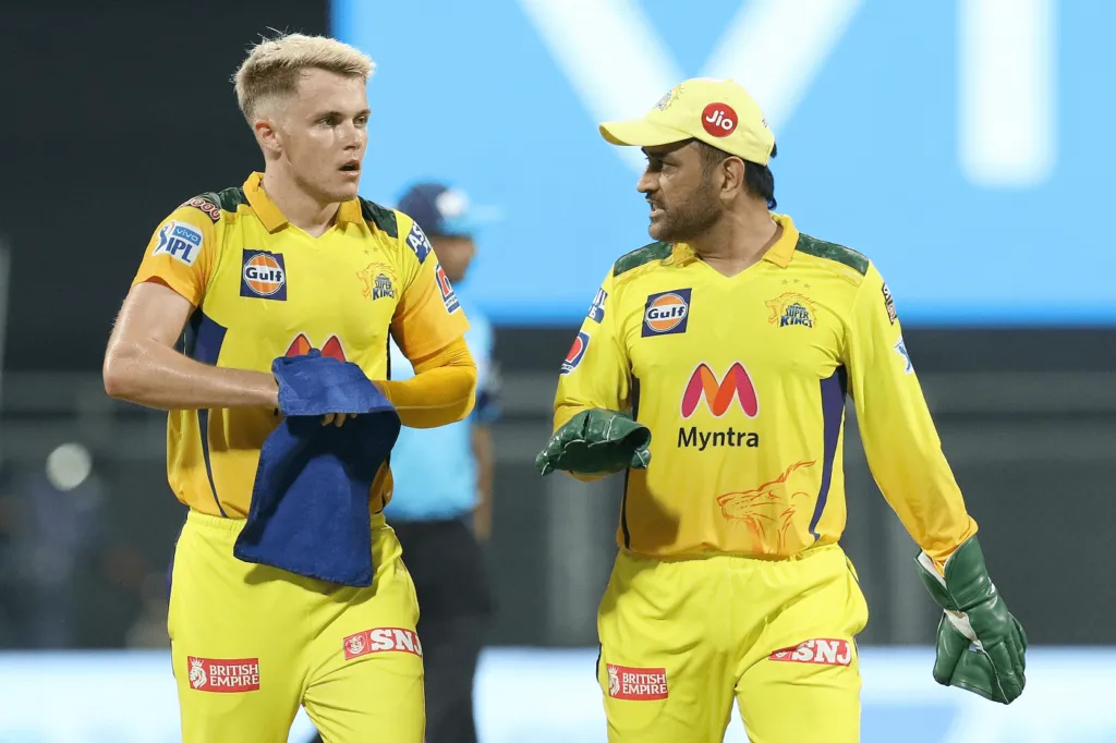 MS-Dhoni-Sam-Curran-CSK-IPL-2021