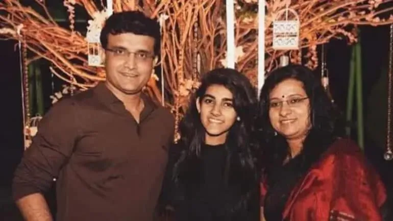  Sourav Ganguly Daughter Corona Report Positive