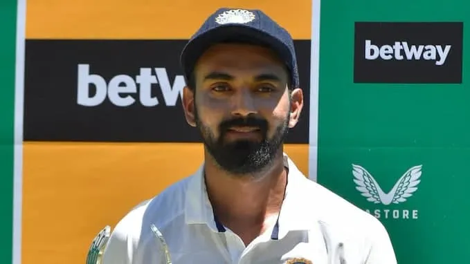 KL Rahul on Siraj