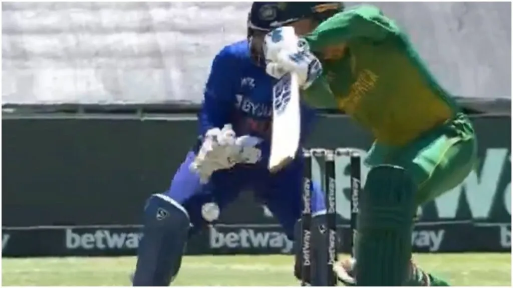 rishabh pant- rassie van der dussen