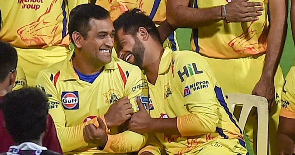 Raina and dhoni