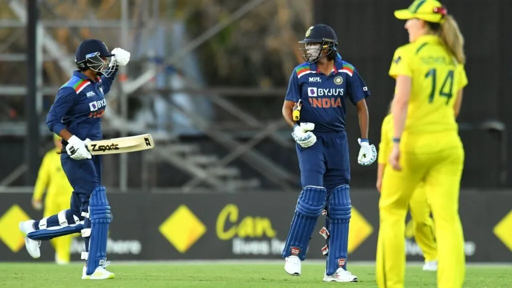 IND W VS AUS W