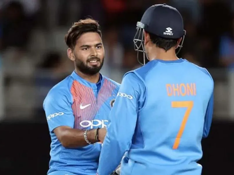 MS Dhoni And Rishabh Pant
