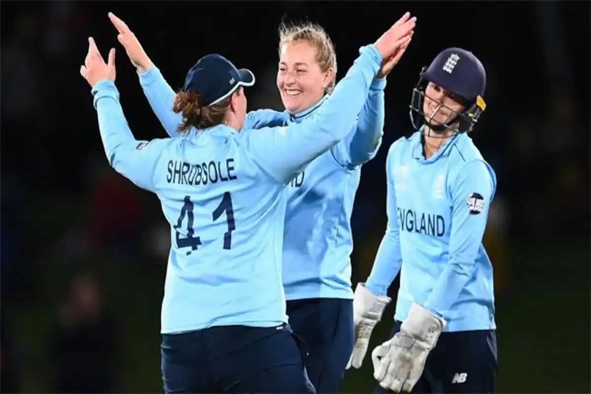 England Women won by 137 runs