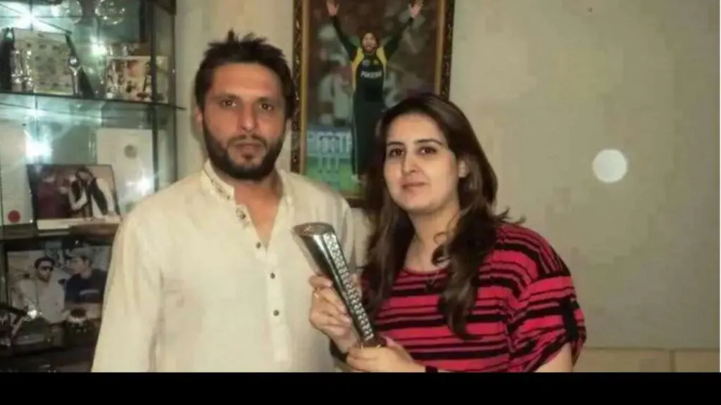 shahid afridi wife 