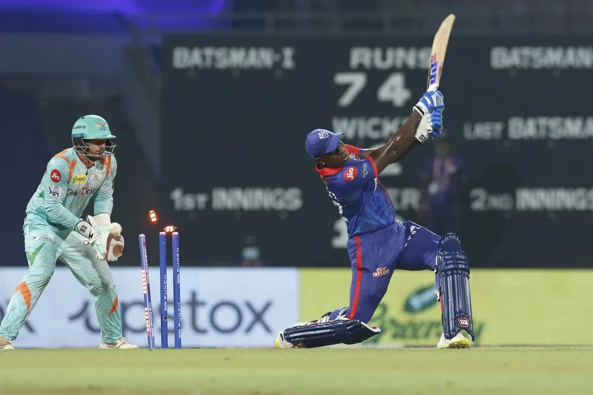  Rovman Powell Wicket Video