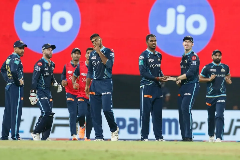 Gujarat Titans won by 37 runs vs RR