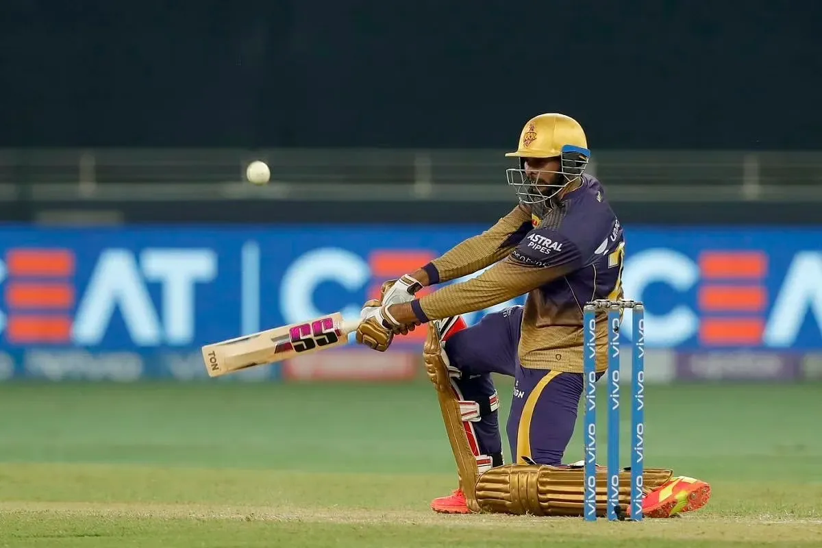  Venkatesh Iyer Wicket Video