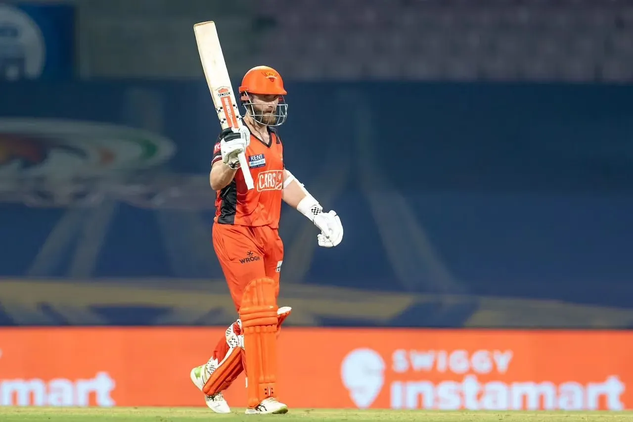  Kane Williamson completes 2000 runs in IPL