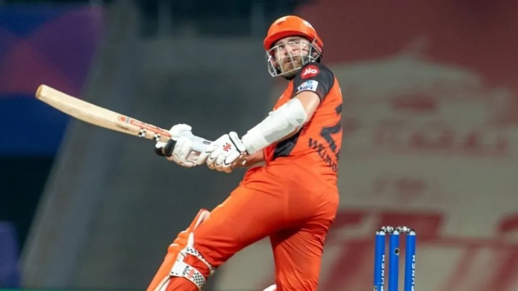 IPL 2022 Kane Williamson reaches 2000 runs in IPL