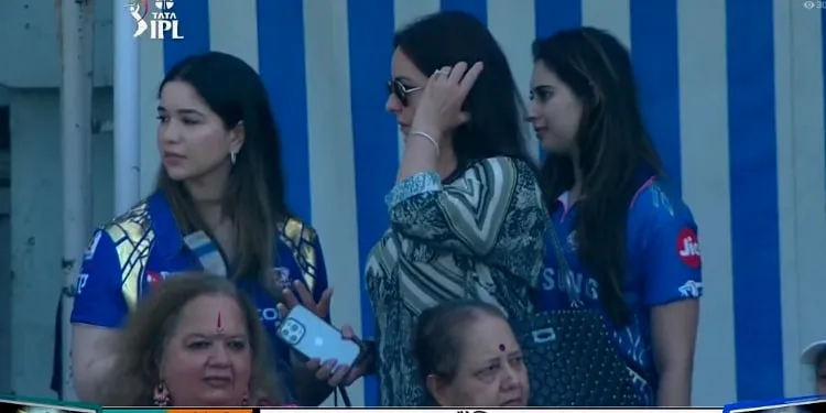 Sachin Tendulkar Wife and daughter